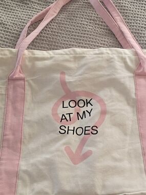 NWT DSW Pink & Off White 'Look At My Shoes' Canvas Tote